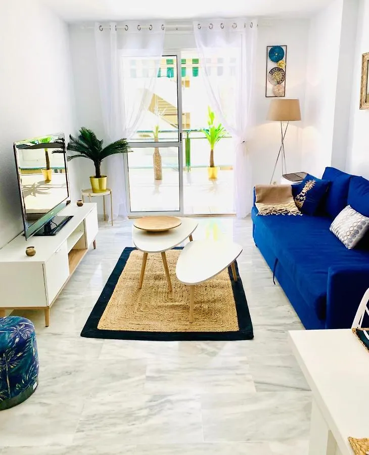 شقة Appartement Residencia Playaquebrada بينالماذينا